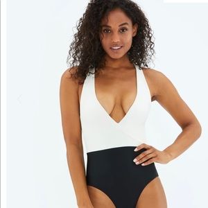 Summersalt - the deep dive one piece